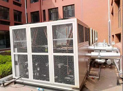 Ψύκτη νερού 30 τόνων (001) .jpg 30 ton water chiller(001).jpg